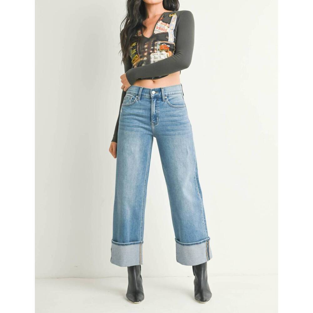 Wide Leg Blue Jeans